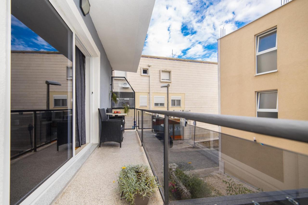 Apartments Mirna Center & Beach Gradac  Exterior foto