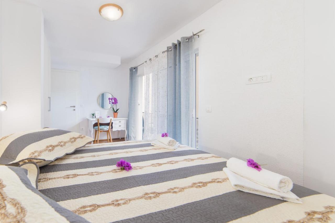 Apartments Mirna Center & Beach Gradac  Exterior foto